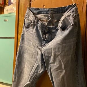 Maurice size 18W mid-rise Jeans